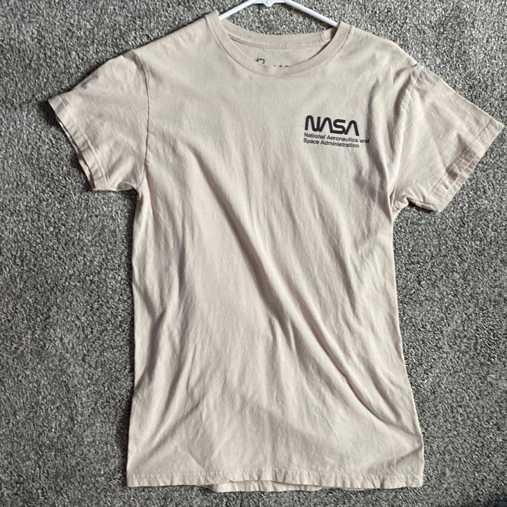 mens NASA Bowery beige tee